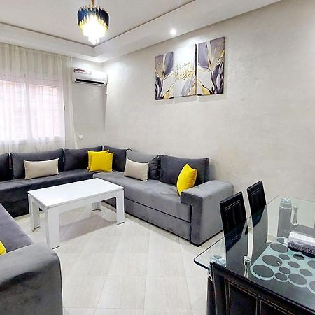 Modern Family Apartment Near Airport マラケシュ エクステリア 写真