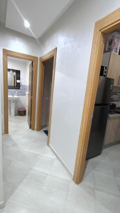 Modern Family Apartment Near Airport マラケシュ エクステリア 写真