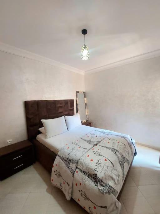Modern Family Apartment Near Airport マラケシュ エクステリア 写真