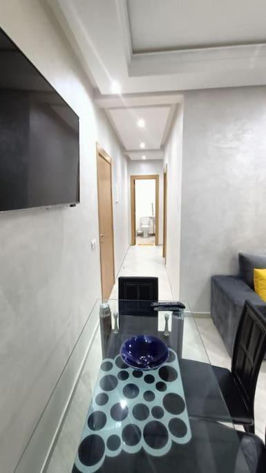 Modern Family Apartment Near Airport マラケシュ エクステリア 写真